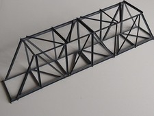 Piko Spur N, Kastenbrücke aus Metallprofilen, 215mm lang, grau