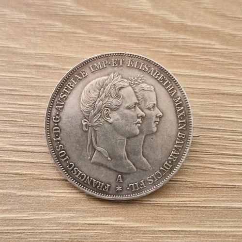 Münzbrosche gulden 1854 - münzbrosche,