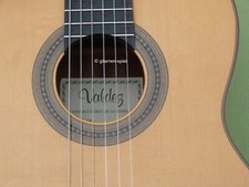 4/4 Spanische Konzert-Gitarre Valdez E/SP – Decke Fichte massiv hochwertig Top!