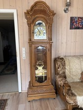 Luxuriöse Hermle Standuhr