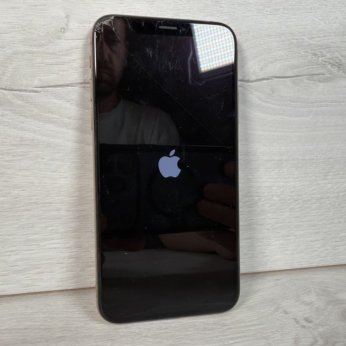 Apple iphone rot - apple,