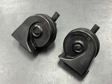 Hupe BMW E90 E91 E92 E93 Fanfare Hochton Tiefton Signalhorn Horn 7300151 7300152