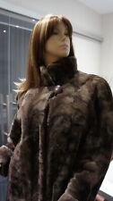 Pelz. Echte Geschorener Nerz Kurz  Mantel  GR 42-44.