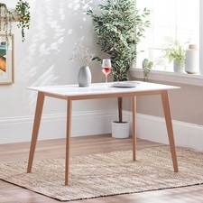 Möbelbox Sofia weiß Esstisch