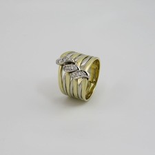 Ring mit ca. 0,18ct H-si Brillant in 585/14K Weiß-/Gelbgold Gr. 52
