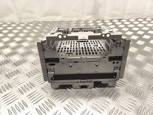 Mazda 2007 radio player - 5,