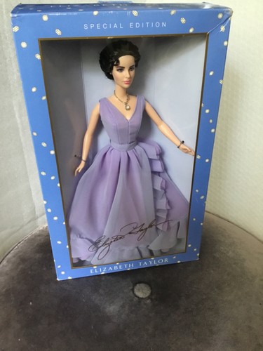 Barbie als elizabeth - als,