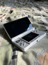 Nintendo 3DS (Weiß) Inkl. Ladekabel Sehr Guter Zustand Ohne Spiel Ohne OVP