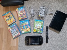 Nintendo Wii U Konsole + 5