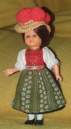 Schwarzwälder puppe mit - schwarzwälder,