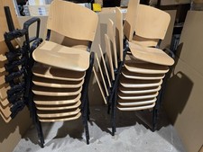 Seminarstühle bequem mit klappbarem Tisch 16 Stück - gebraucht