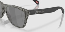 Oakley Frogskins 9013 M0