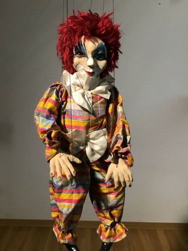 Marionette clown - marionette,