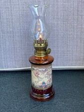 Petroleumlampe aus Glas und