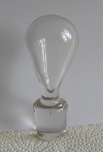 Antiker glas karaffen - karaffen, stöpsel