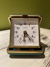 Orig. 70er Jahre Reisewecker/Uhr/Wecker - Europa - Quartz - Grün/Messing