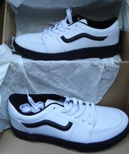 Vans Fairlane Leather Sneaker