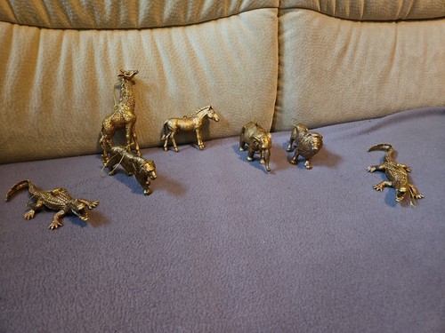 Goldene tier figuren - goldene,