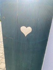 Alter Brettladen mit Herz