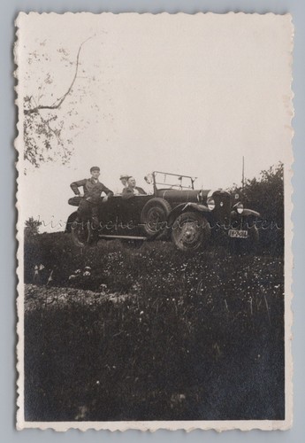 Man with finger - 2, car