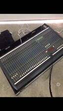 Soundcraft Venue 2 - 32 Channel 8 Groups Analog Mixer Console