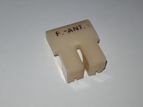 Taste ant aus blaupunkt - "f.-ant.",