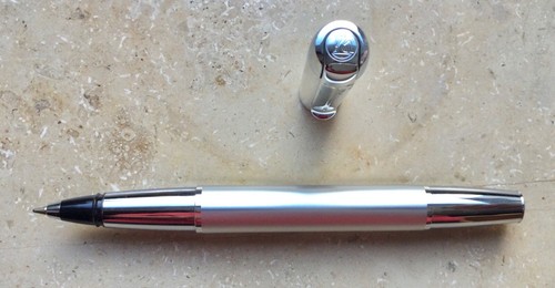 Shopretoure pelikan pura - pelikan,