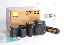 Nikon D7100 Gehäuse Body Black DSLR Kamera