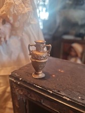 Kleine Amphore für die antike