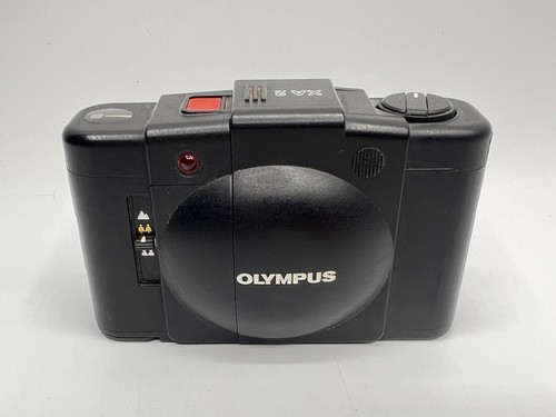 Olympus zuiko 35mm - xa, 2