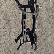 VW Touran II 5T Facelift 5QA505315B Achse Hinterachse Achsträger Hilfsrahmen