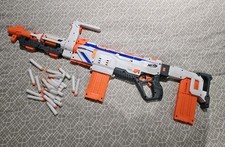 NERF N-Strike Modulus Regulator Blaster voll-motorisiert Switchfire mit 24 Darts