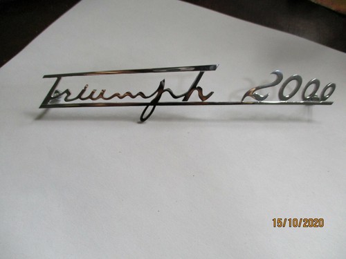 Triumph 2000 schriftzug - triumph,