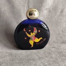 Nana dans les stars Niki de