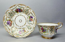 (H8853)  Tasse mit Untertasse