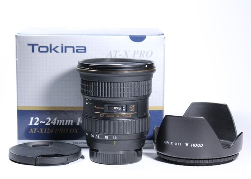 Tokina 24mm 1 4 dx - 1:4,