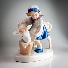 Carl Schneiders Erben Porzellan Figur Mädchen + Kalb Milchmädchen 1859 Scherenzeichen