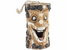 Lachendes Baumgesicht für