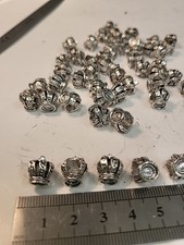 (379) Kleine silberfarbende