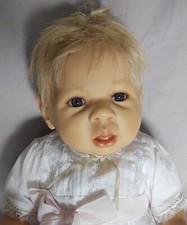 Die Künstlerpuppe: CLARA, von