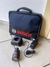 ✅ Orig BOSCH 2 Ah 12 Volt Akku mit Ladestation+ Tasche