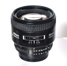 Nikon AF Nikkor 1,8/85mm D