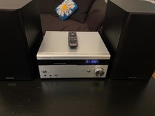 Grundig CMS 4000 BT DAB+ Micro-HiFi-Anlage 2x50 Watt, Bluetooth/USB,