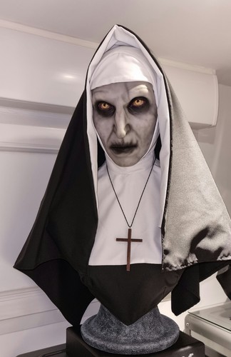 Die nonne valak büste - die,