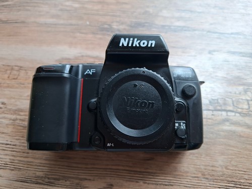 Nikon 801 analoge - nikon,