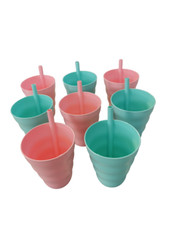 Lustige Trinkbecher mit