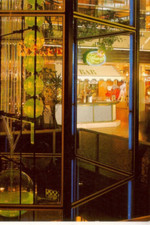 ak  BERLIN  - EUROPA Center , Espresso Bar ; ca.1984
