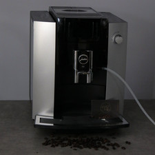 ~~~ Jura E6 Kaffeevollautomat