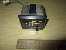 Borg analoge Talbot-Quartz-Uhr Oldtimer-Classic Cars 12V, Eckig 64x48 mm