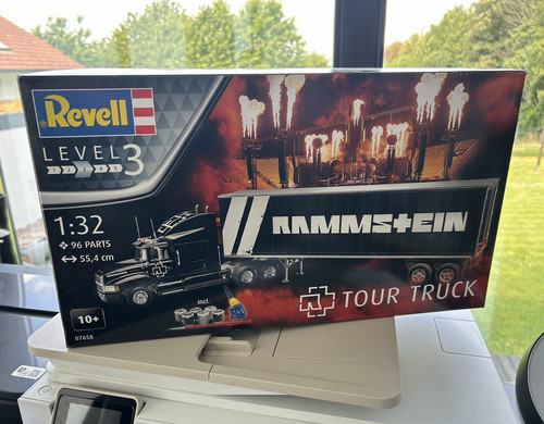 Revell rammstein tour - rammstein,